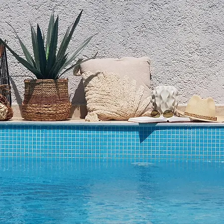 Leca With Heated Private Pool & Sauna *