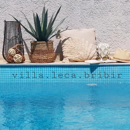 Leca With Heated Private Pool & Sauna Villa *