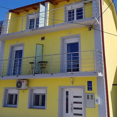 Leca With Heated Private Pool & Sauna Vila Bribir (Primorje-Gorski Kotar)