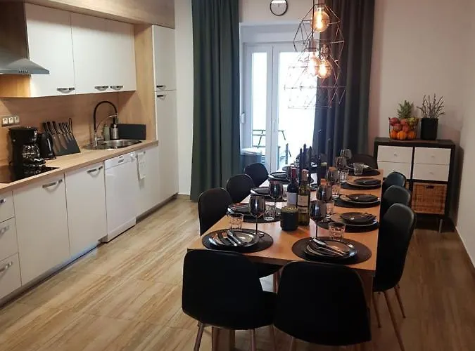 Leca With Heated Private Pool & Sauna Vila *