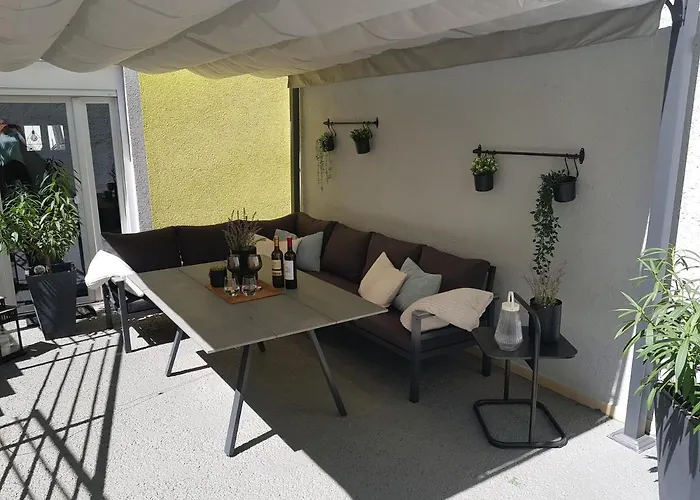 Leca With Heated Private Pool & Sauna