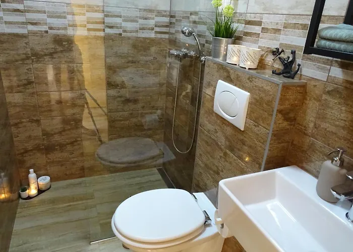 Leca With Heated Private Pool & Sauna *